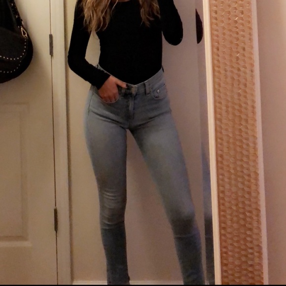 RAG & BONE HIGH RISE CAPRI IN WILEY - Picture 6 of 11